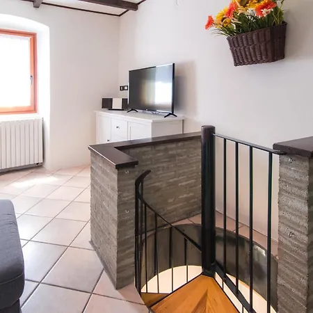 The Terrace On Brienno