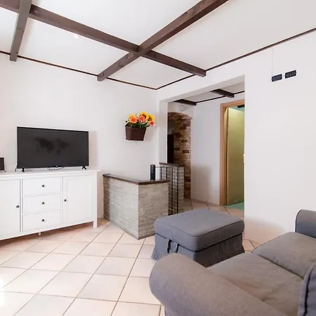 The Terrace On Brienno