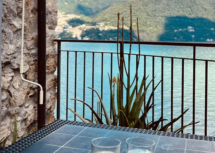 The Terrace On Brienno