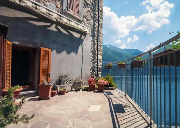 The Terrace On Brienno